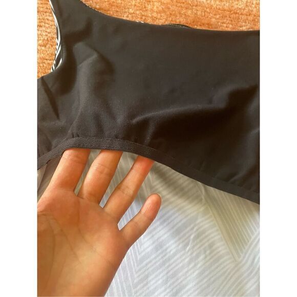 Boatneck Top W Built In Bra Graphic Stripe Stretch The Limited - Picture 4 of 4